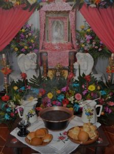 “Las casas del cargo de las Vírgenes de Guadalupe en los barrios de la comunidad indígena  de San Miguel Charo, Michoacán”  Parte IV